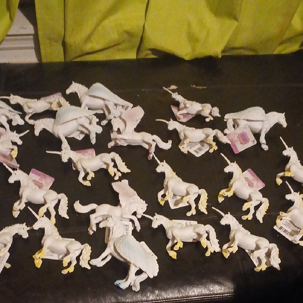 White and Gold Unicorn Pegasus Toy Lot - Winged Horses